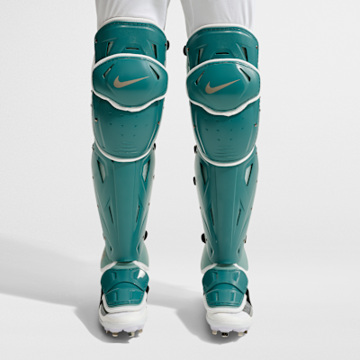 NK+DIAMOND+ELITE+LEG+GUARDS.png